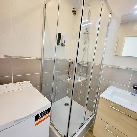 Apartmán Le Ponton Vue Marina Balcon Parking Clim Wifi *